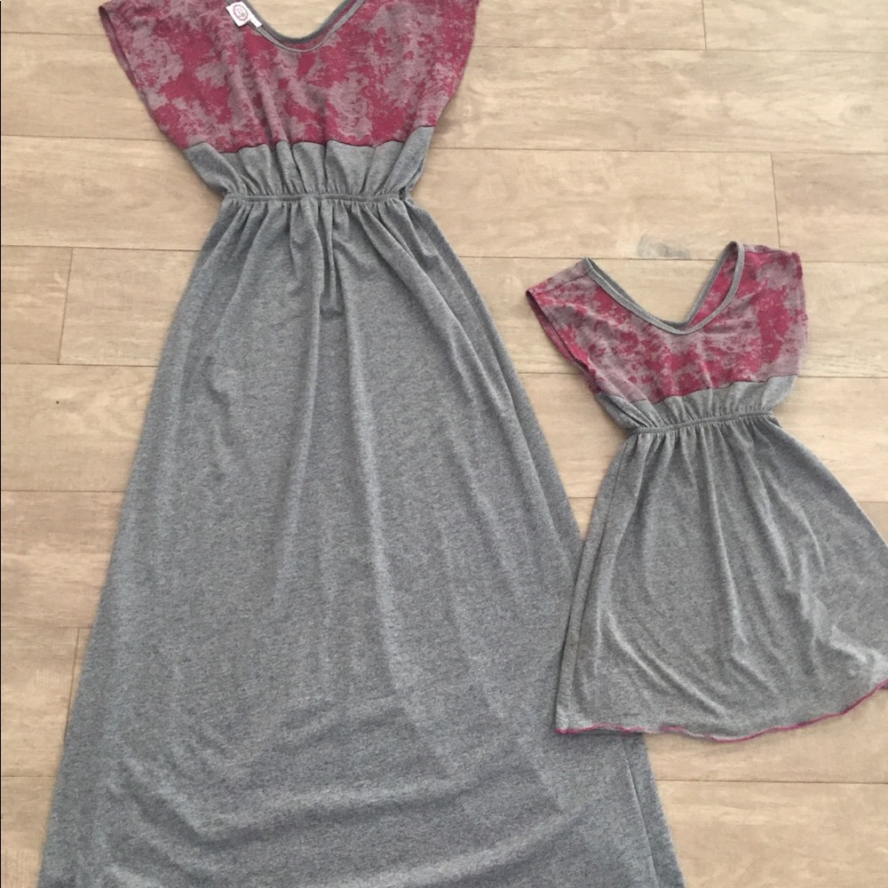 Daughter💗 & Mommy 💗 Set! Mom Size S Size 5 girl - Picture 2 of 5